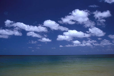 Cumulus humilis worden ook "mooiweerwolken" genoemd.